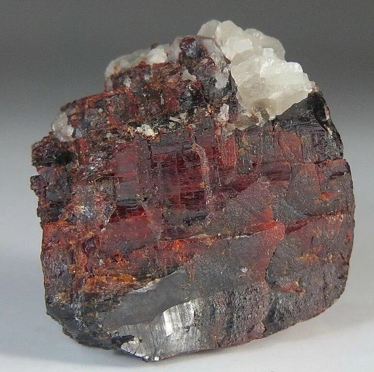 Минералы на букву г. Окислы минералы. Хромистый железняк. Оксид минерал 6. Оолитовый гематит.