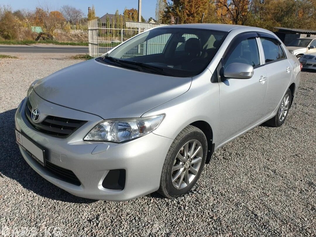 Купить короллу 2012. Toyota Corolla 2012. Тойота Королла серая. Тойота Королла 2012 серая. Таййота каролла 2012 серая.