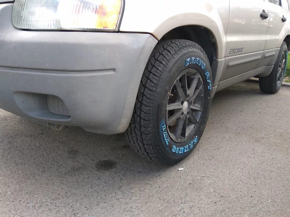 Форд эскейп шины. Maxxis at-771 bravo. 245 шины на форд эскейп. 225 75 r16 форд эскейп. ford escape 1 резина.