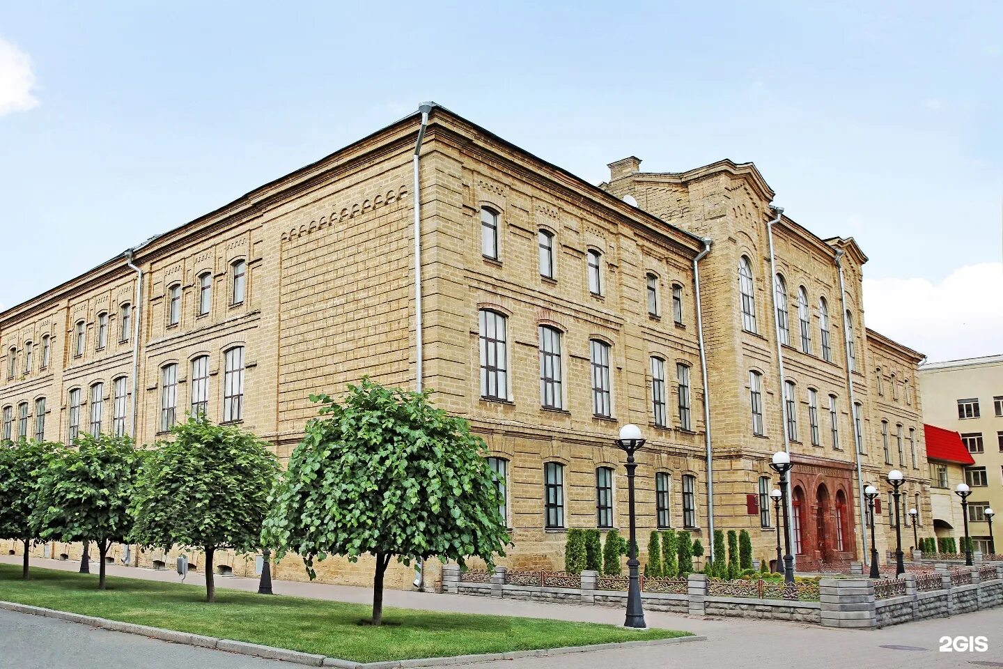 Олд стгау. Точка кипения стгау ставрополь. Ставропольский гау 1 аудитория. Олд стгау. Студенты аграрного университета ставрополь.