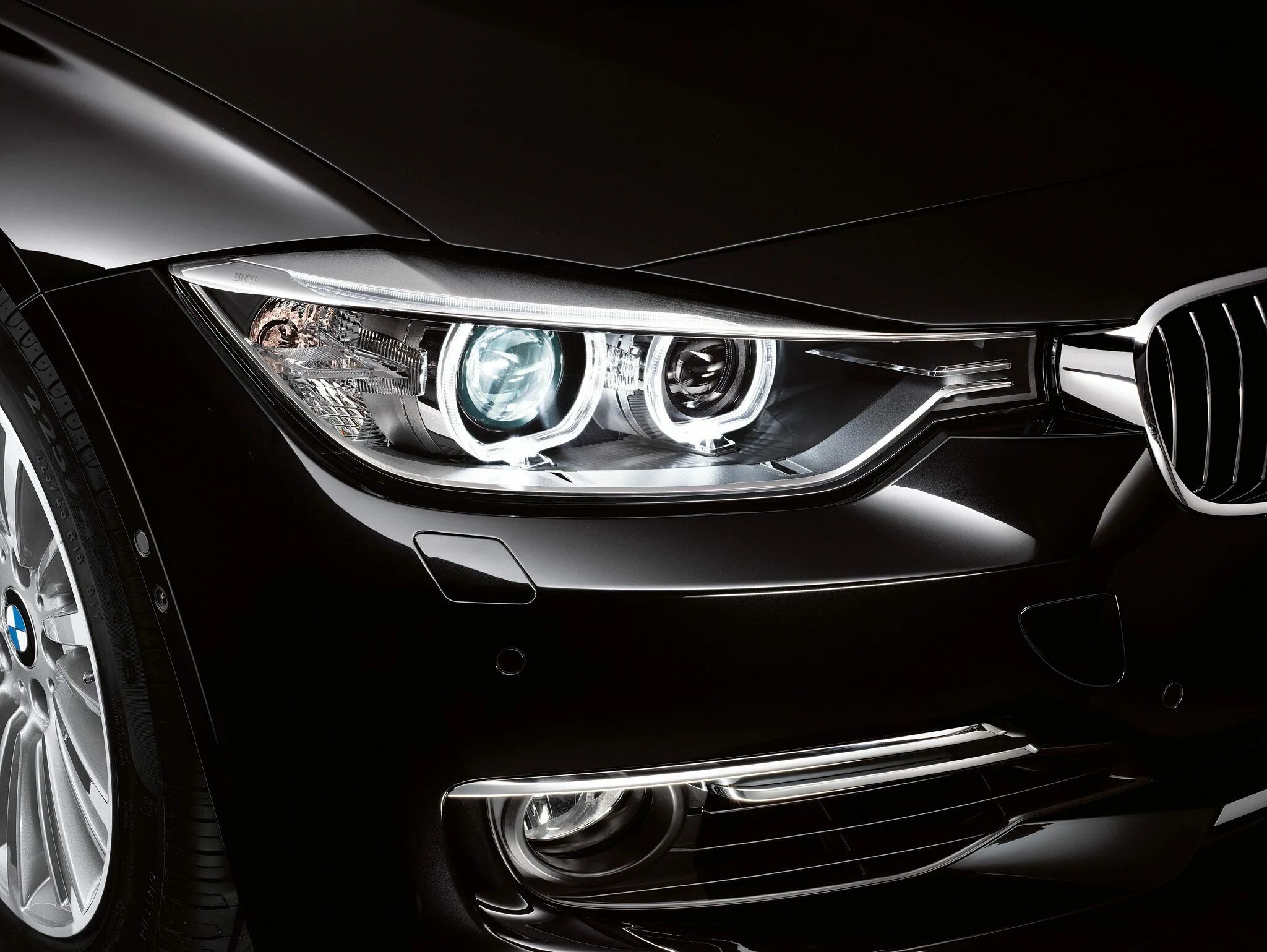 BMW f30 Black фары. Фара БМВ f30 rest. BMW f30 фары ночью. Фары BMW led f32. Фара бмв 3