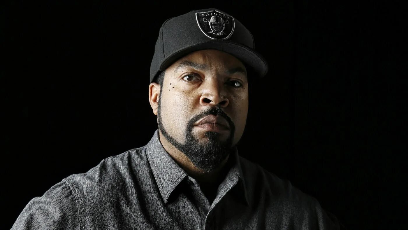 Ice Cube рэпер. Ice Cube молодой. Ice Cube 2022. Ice Cube в молодости.