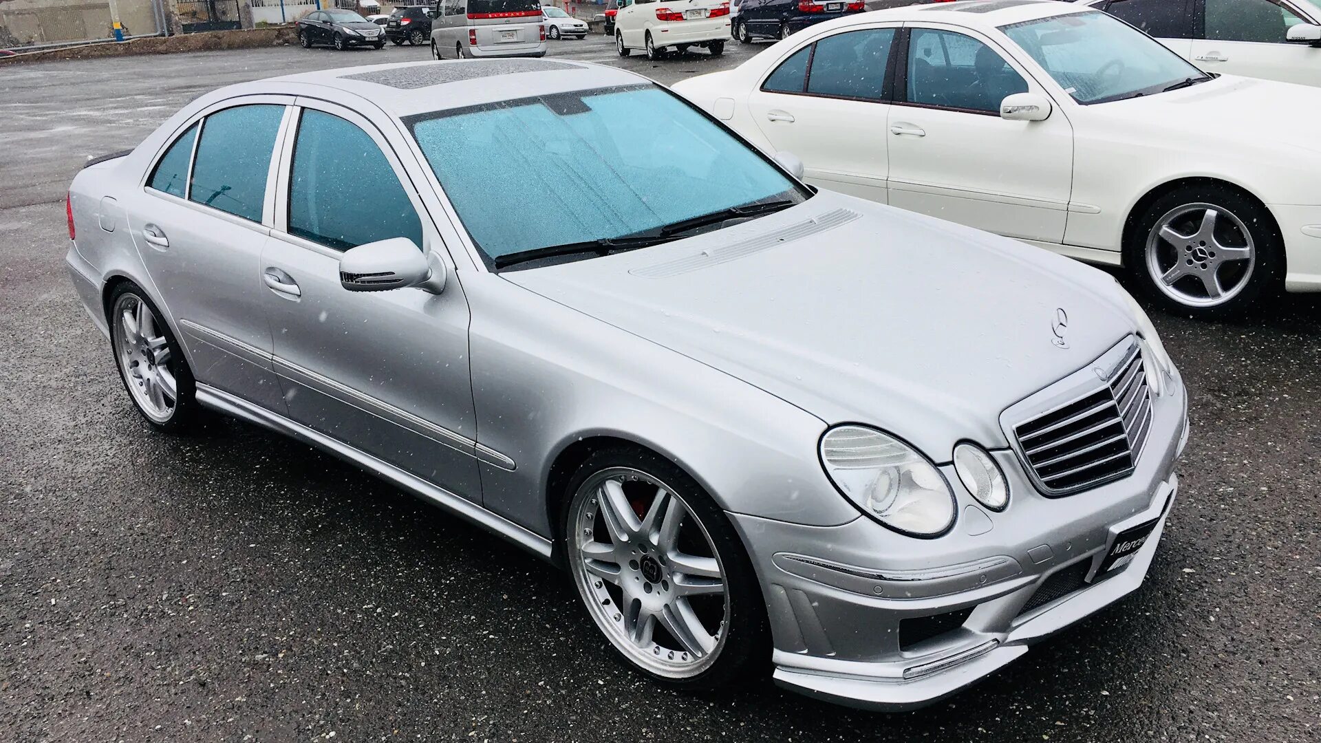 Е класс 2003 года. Мерседес 211 2003. мерседес 211 3.2. e211 mercedes 2003. мерседес w211 2003.