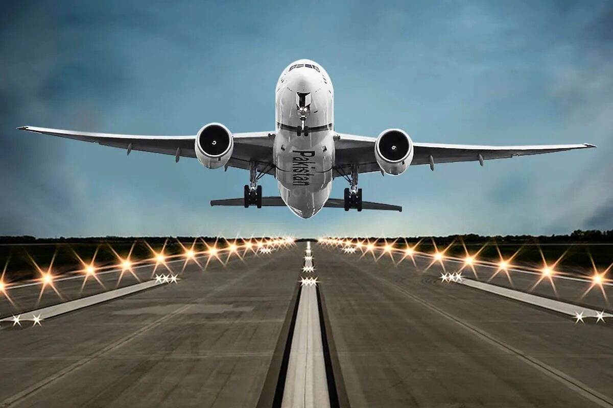Как взлетает про. Как взлетает про. Boeing 787 ночью. Как взлетает про. Самолет взлетает.
