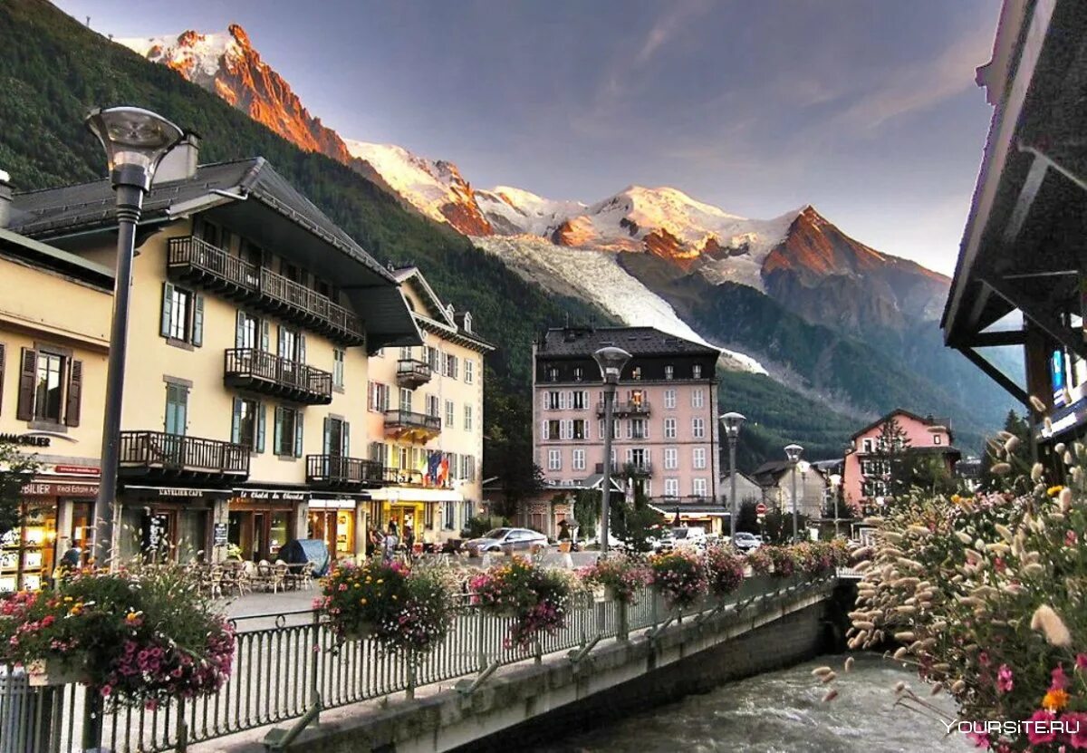 Шамони. Chamonix mont blanc франция. Шамони монблан горы. Шамони. Шамони.