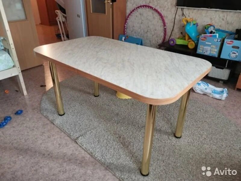 Столы и стулья череповец. Стул мишель виста. Компьютерный стол из дуба. Кухонный стол череповец. Стол лофт 1800х900.