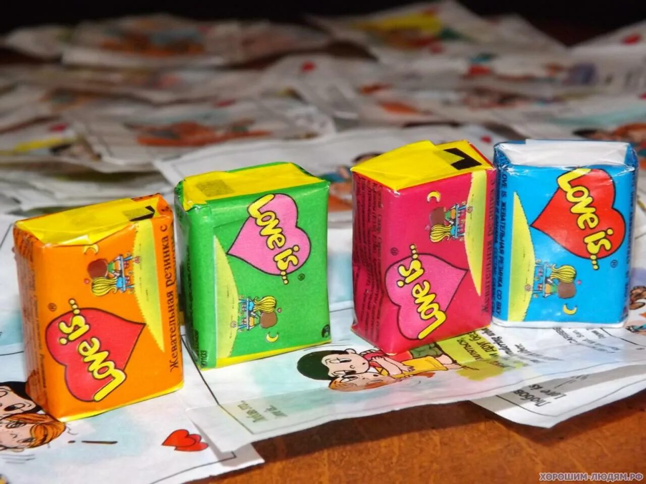 холст в стиле лав из. Love is фото. лав ис жвачка. Love is фото. Love is жвачка.