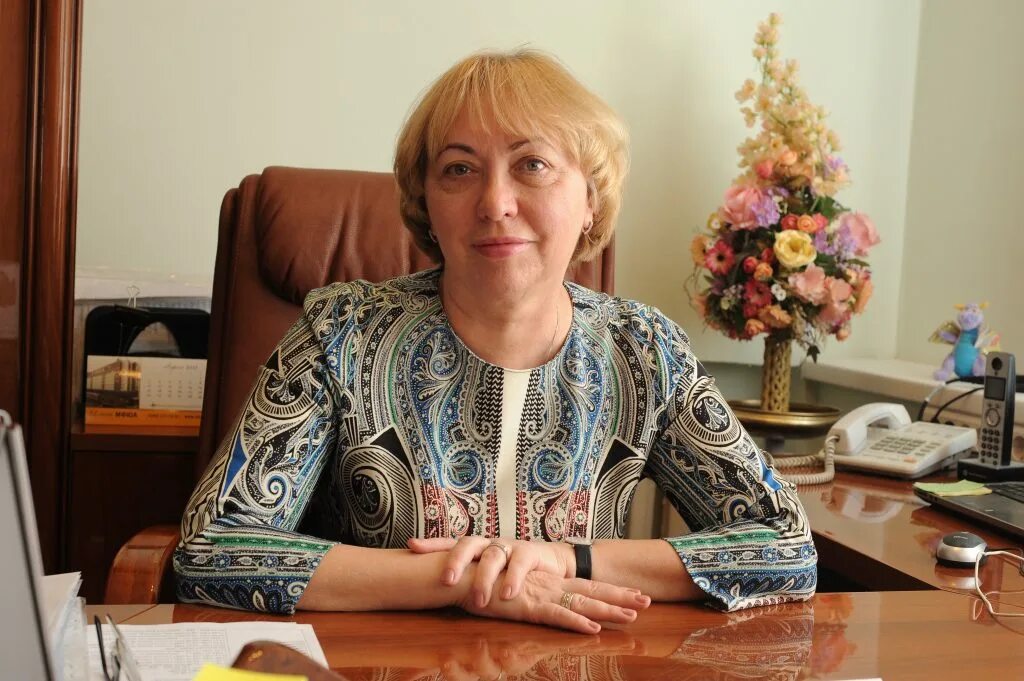 Васильевна школа. Директор 1257 директор школа.