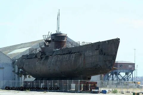 U534 WWII German U Boat in Birkenhead docks July 13, 2006. credit Kelvin&ap...