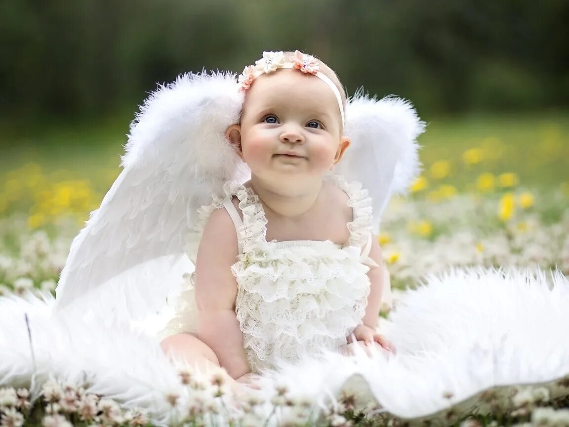 Фото красивых ангелов. Ребенок Ангелочек. Девочка малышка. Маленький Ангелочек. Красивый ангел.