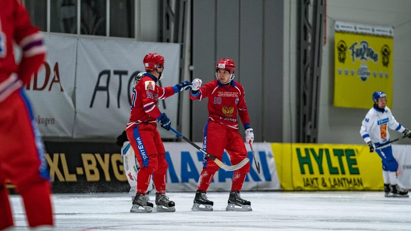 миргазов хоккеист. хоккей с мячом алмаз миргазов динамо.