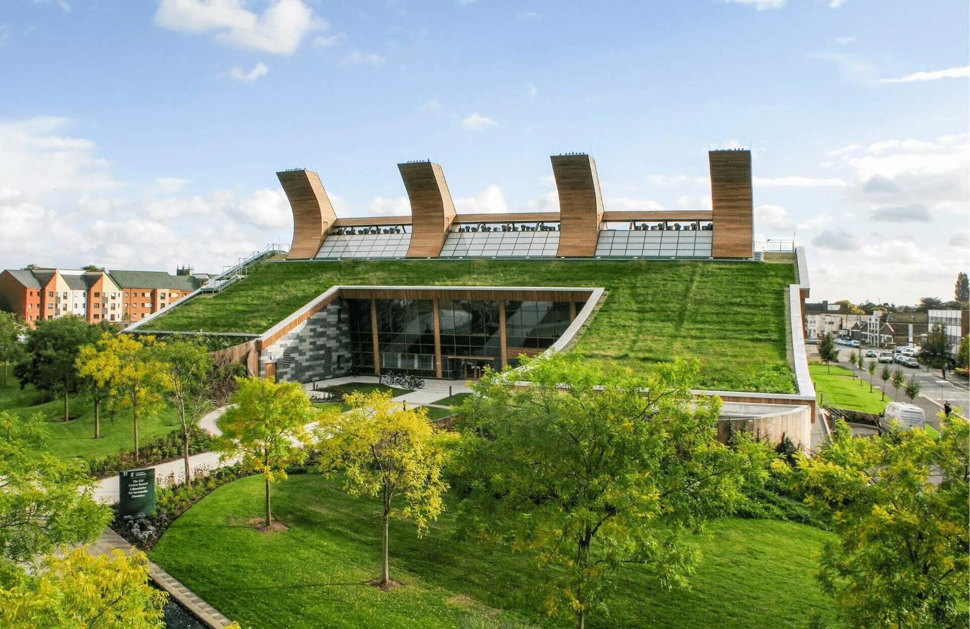 Green campus. Ноттингемский университет англия. кампус университета ноттингем. green roof. park university.