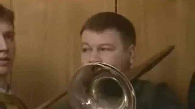 Улицы разбитых фонарей танцуют. Позови меня с собой улица разбитых. Позови меня с собой улица разбитых. Позови меня с собой менты из улицы разбитых фонарей. Улицы разбитых фонарей высокое напряжение.