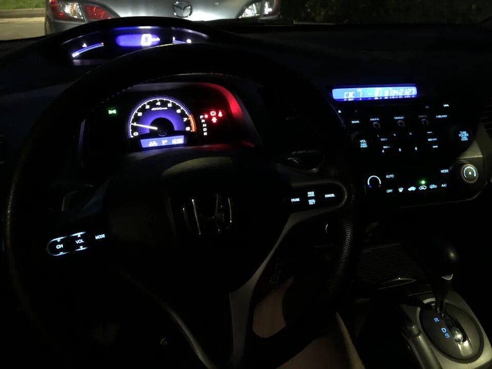 Пересвет кнопок honda stream. Подсветка ног honda civic 4d. Аутлендер 3 подсветка кнопок климата. Honda civic 4d подсветка салона. Подсветка кнопок салона honda civic 4d.
