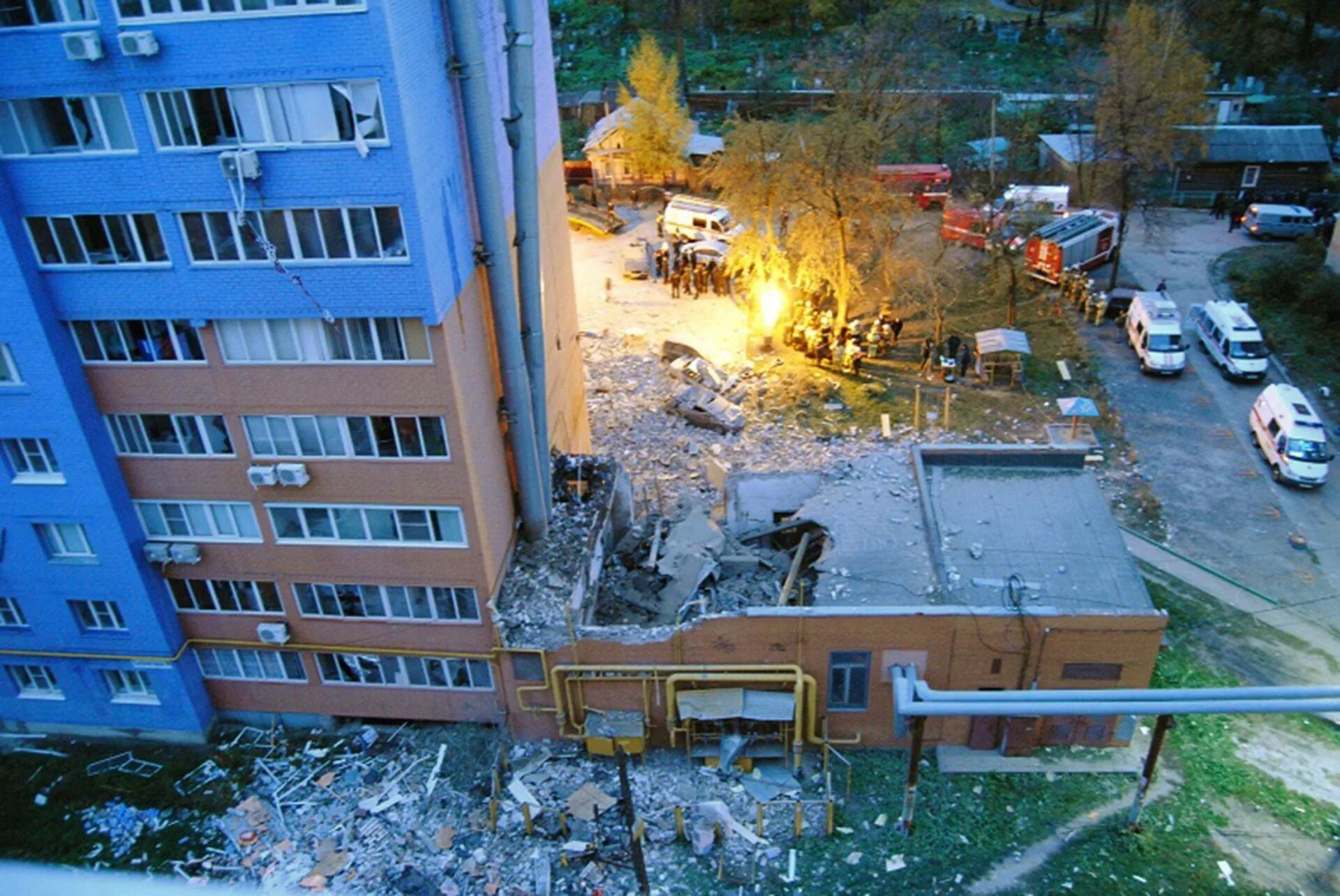 Где взорвались дома