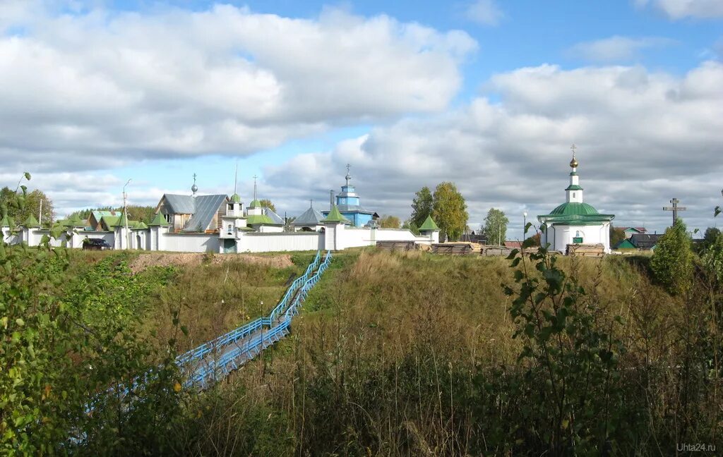 Усть вымь монастырь. Усть-вымский михаило-архангельский монастырь. михайло архангельский усть вымский мужской монастырь. усть вымь республика коми. михайло-архангельский мужской монастырь в селе усть-вымь.