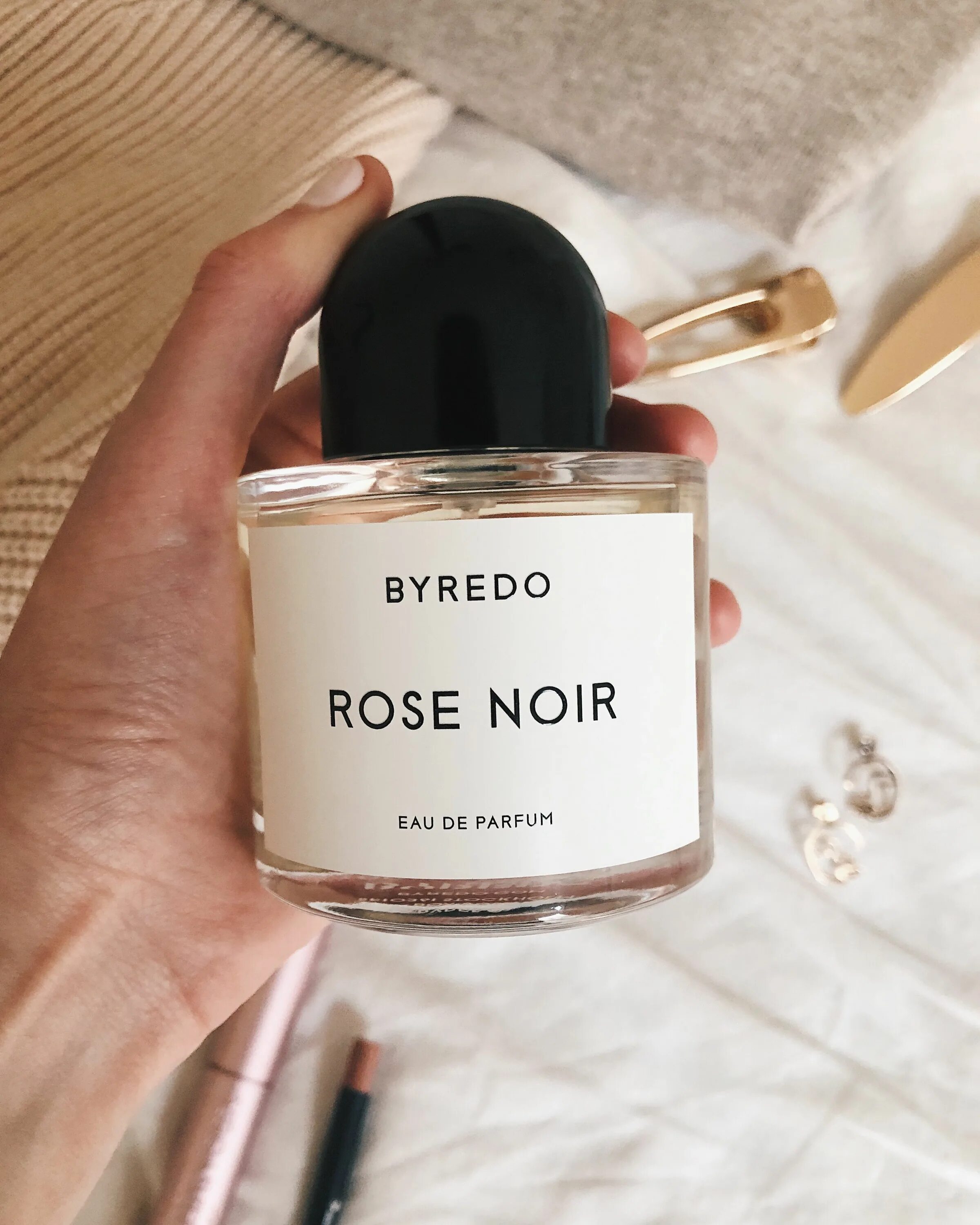 Byredo approx духи. Byredo rose of no man's land. Байредо роуз. Byredo rose of no man`s land. Байредо роуз.