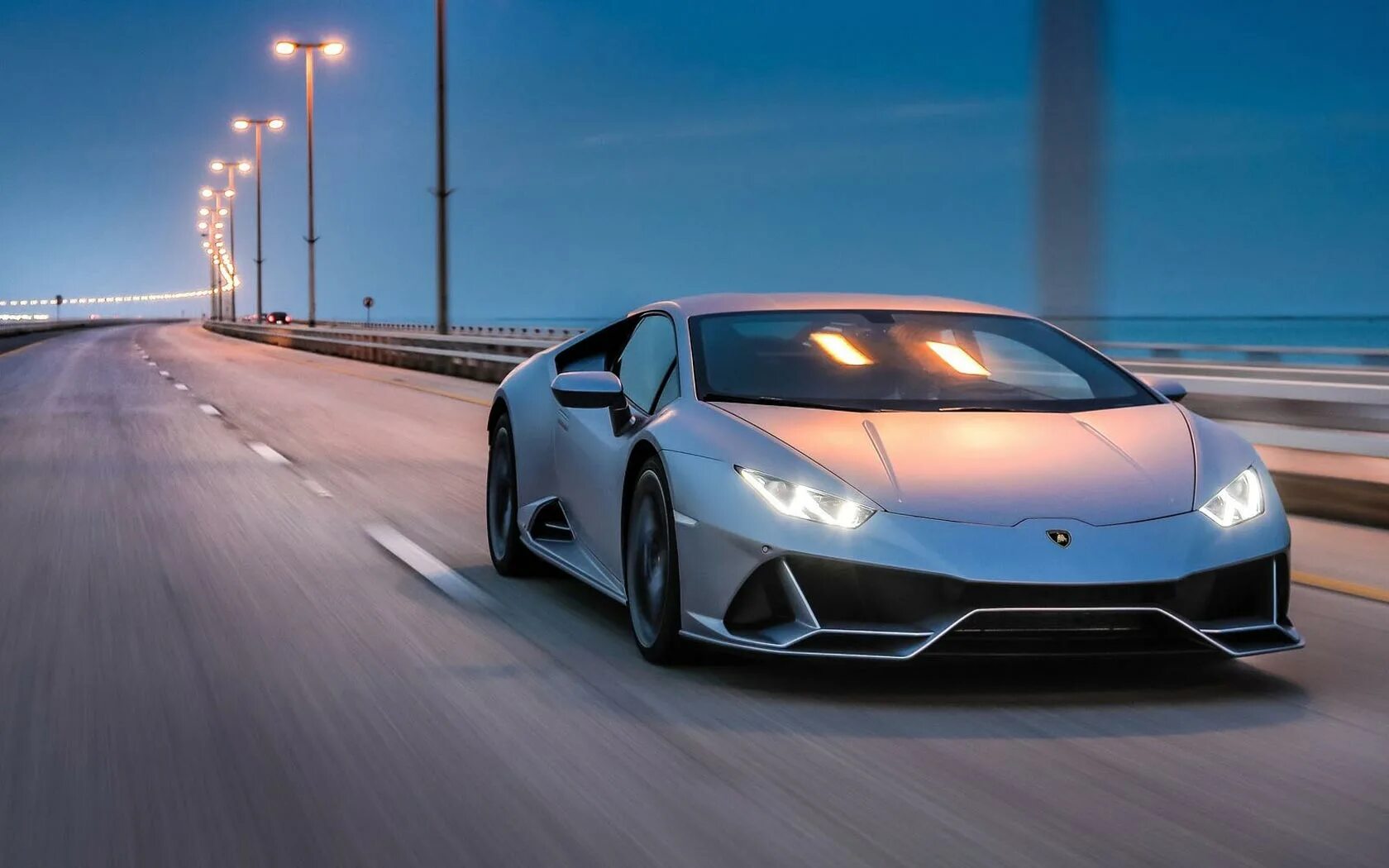 Хуракан эво. Ламборджини Хуракан. Lamborghini Huracan 2019. Lamborghini Huracan EVO. Новый Ламборгини Хуракан.