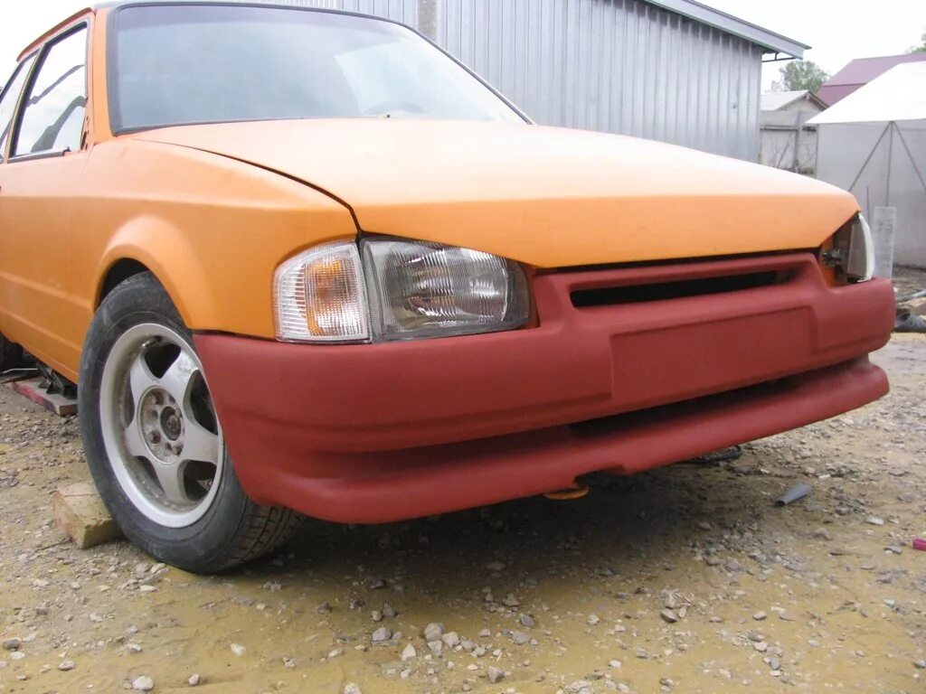 От чего подходит бампер. Бампер ford sierra. бампер форд орион. ford orion 1985. бампер сиерра 1991.