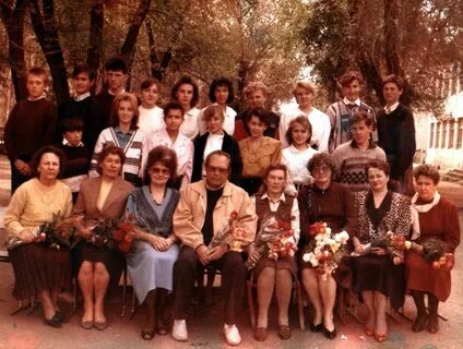 Выпуск 1980 года школы