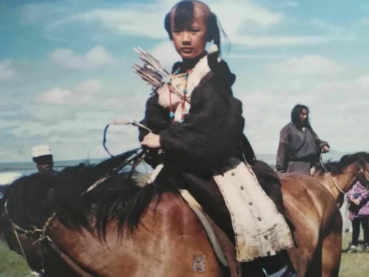 Фильм монгол 2007 джамуха. Монгол фильм 2007. Фильм великий воин чингисхан. Монгол 2007 кадры из фильма. Монгол карикатура.