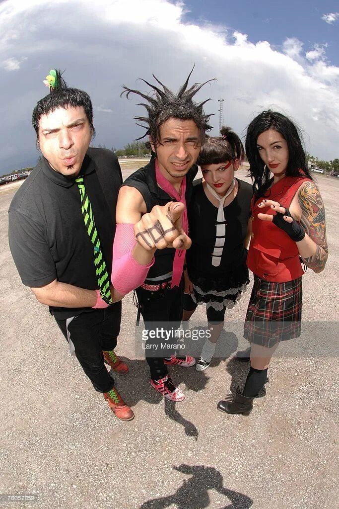 Mindless self indulgence speed. Группа mindless self. mindless self indulgence. mindless self indulgence стив. рай стив mindless self.