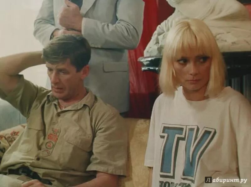 Кто играл главную роль в фильме гений Гений" фильм 1991 года, с элементами сатиры, производства студии "Ленфильм". О