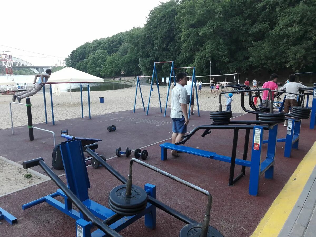 Бассейн в парке толстого в химках. Фитнес клуб fan gym. Fan gym химки бассейн. Fan gym химки бассейн. Фитнес парк славгород.