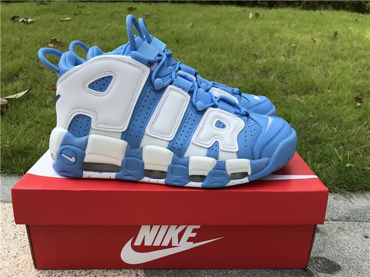 Найки аптемпо. В Nike Uptempo Blue. Nike Air Uptempo. АИР найк голубые more Uptempo. Nike Air more Uptempo University Blue.