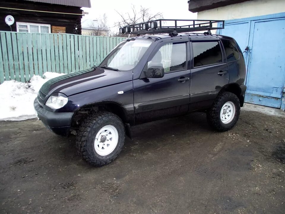 Шина на шеви ниву. Нива Шевроле off Road Wheels 15. Chevrolet Niva 235 75 15. Chevrolet Niva лифт под 235,75,15. Шевроле Нива на колесах 235/75.