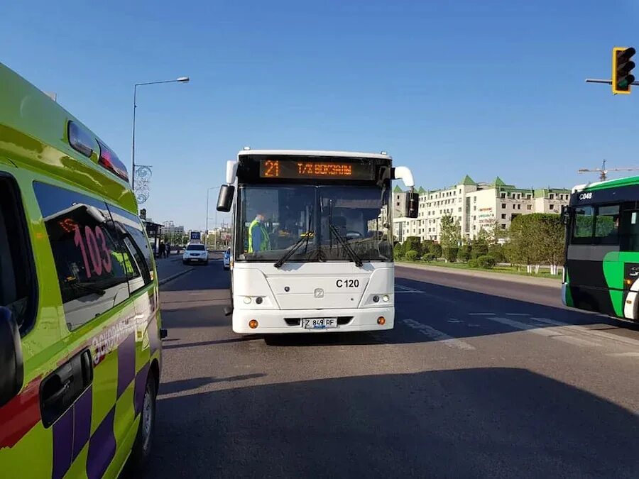 Астана алматы автобус. Фото подъезжающего автобуса.