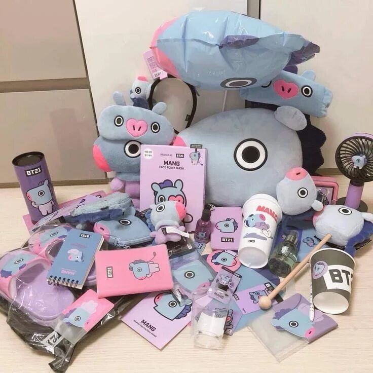 Вещи кей поп. Bts bt21 вещи. корейские предметы. вещи в корейском стиле для подарка. кпоп мерч.