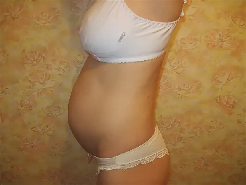 Живот на 17 неделе беременности мальчиком. Животик на 17 неделе беременности. Живот на 17 неделе беременности девочкой. Живот при беременности мальчиком 17 недель.