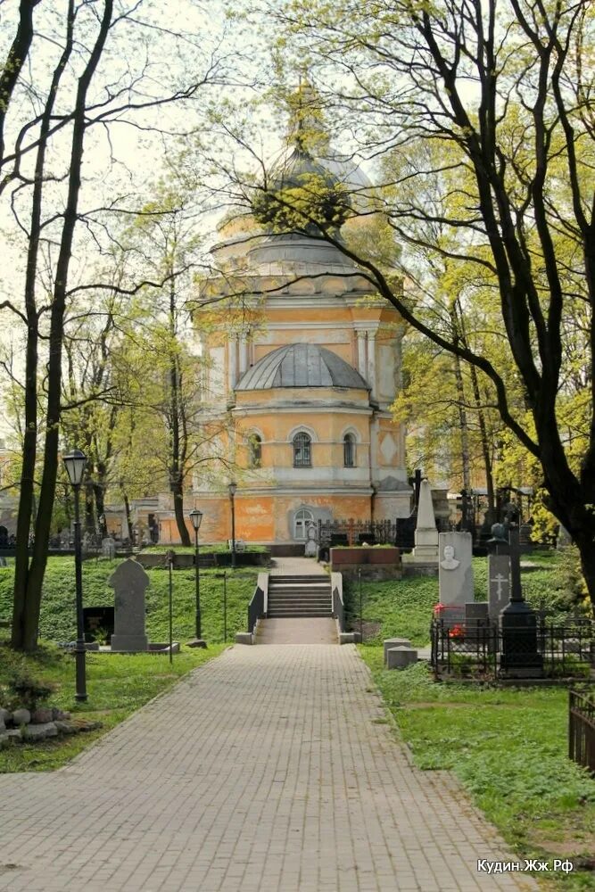 Александро-Невская Лавра некрополь. Никольское кладбище Александро-Невской Лавры. Александро Невская Лавра Никольское кладбище. Кладбище Никольское александроневскорй Лавры. Лавра никольское кладбище