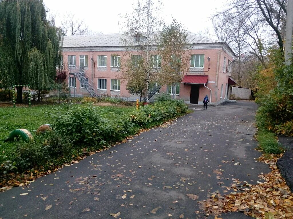 В Кировском районе на улице Мира построили два новых детских сада Официальный са