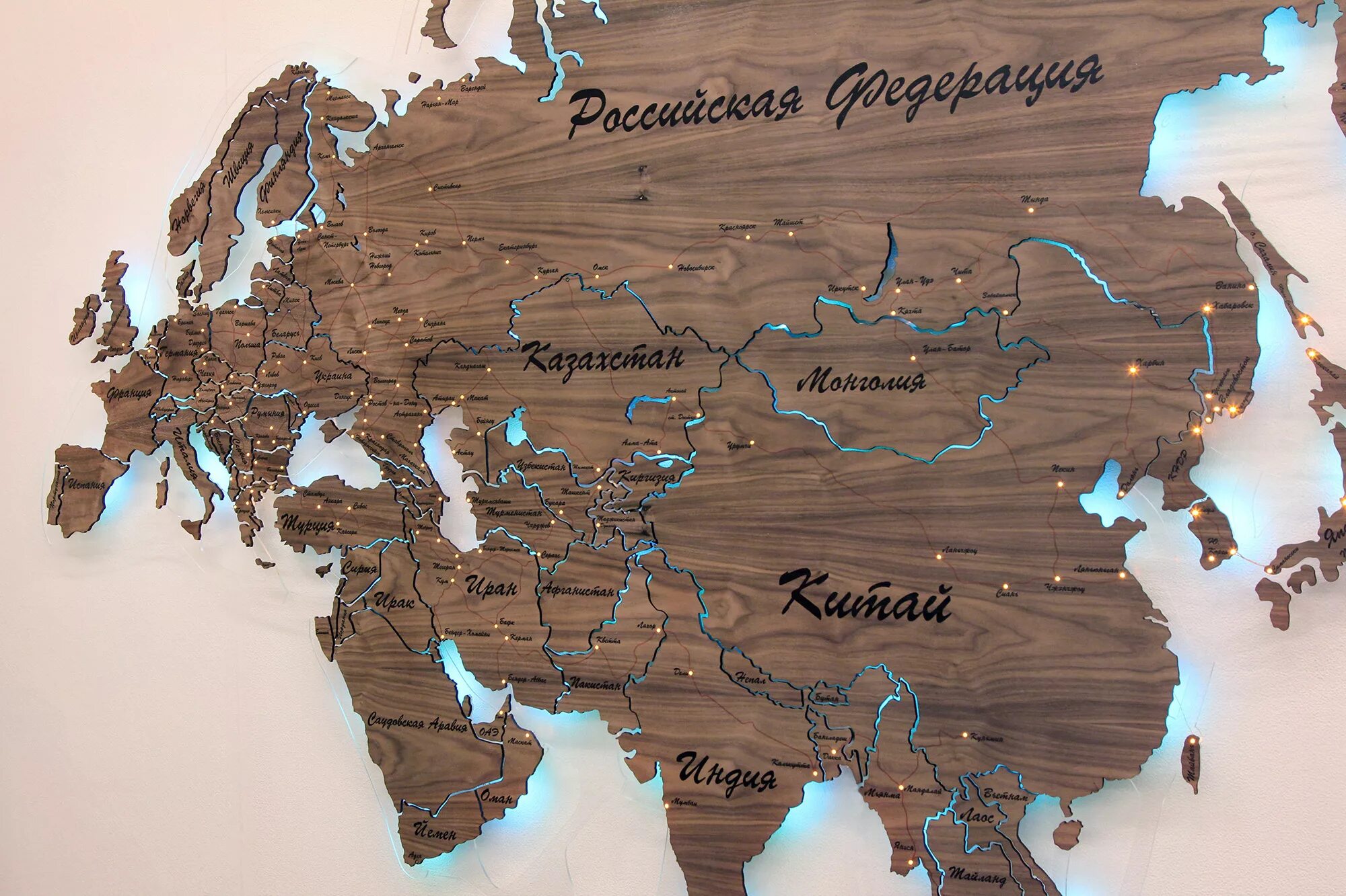 Россия страна евразии. Континент Евразия на карте. Карта Евразии. Карта Евразийского континента. Россия на карте Евразии.
