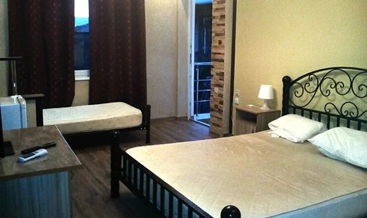 Абхазия гагры отель руно. Руно 3 абхазия гагра. пансионат руно гагра. отель руна.