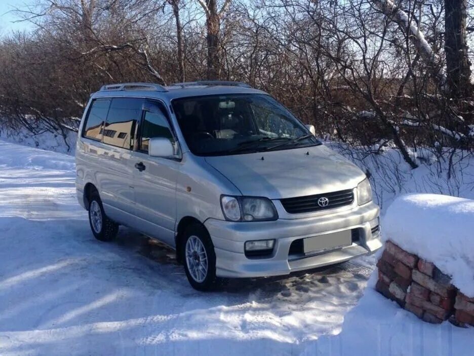 тойота ноах 1999 год