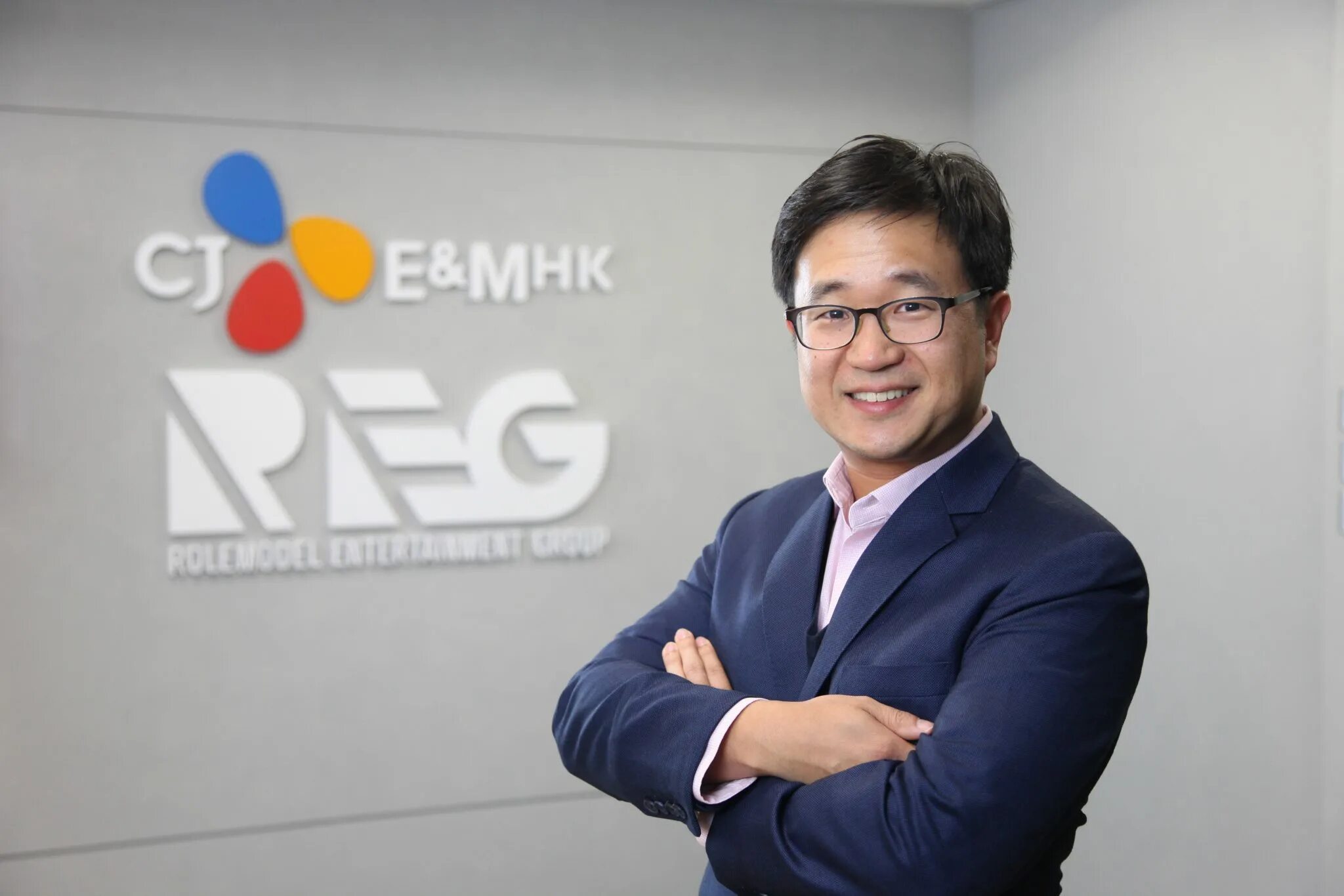 CJ E M директор.