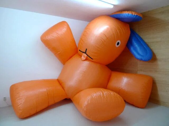 Ящик step2 футбольный мяч детский. Giant toy. Игрушечные яйца для девочек. Игрушка на футбольную тематику. Soft sculpture toys.