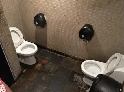 Туалеты вблизи