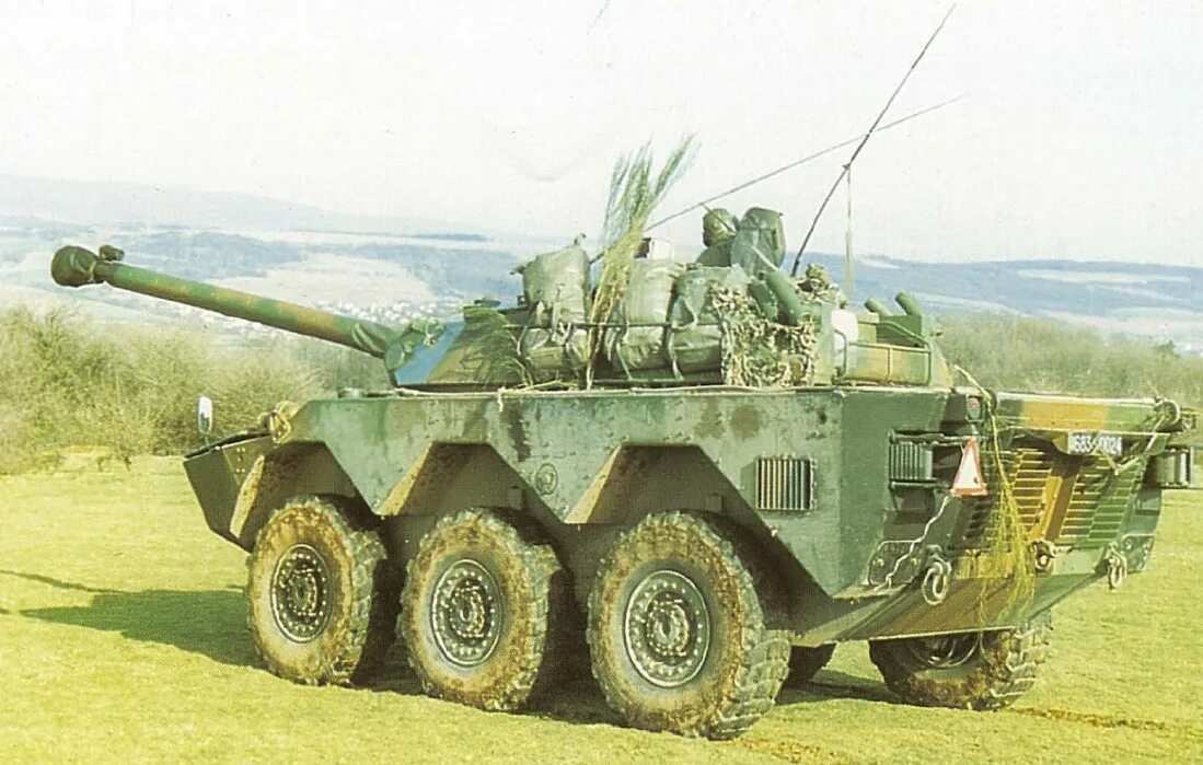 Amx 10rc. Amx-10rc колесный танк. колесные танки amx-10 rc. колёсный танк франция amx-10rc. amx-10rc французский.