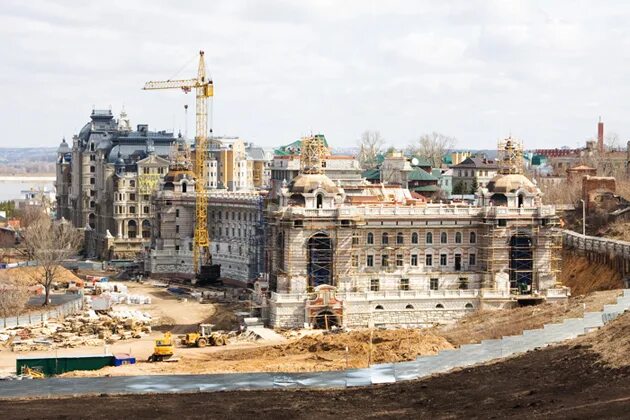 Дворцов строй