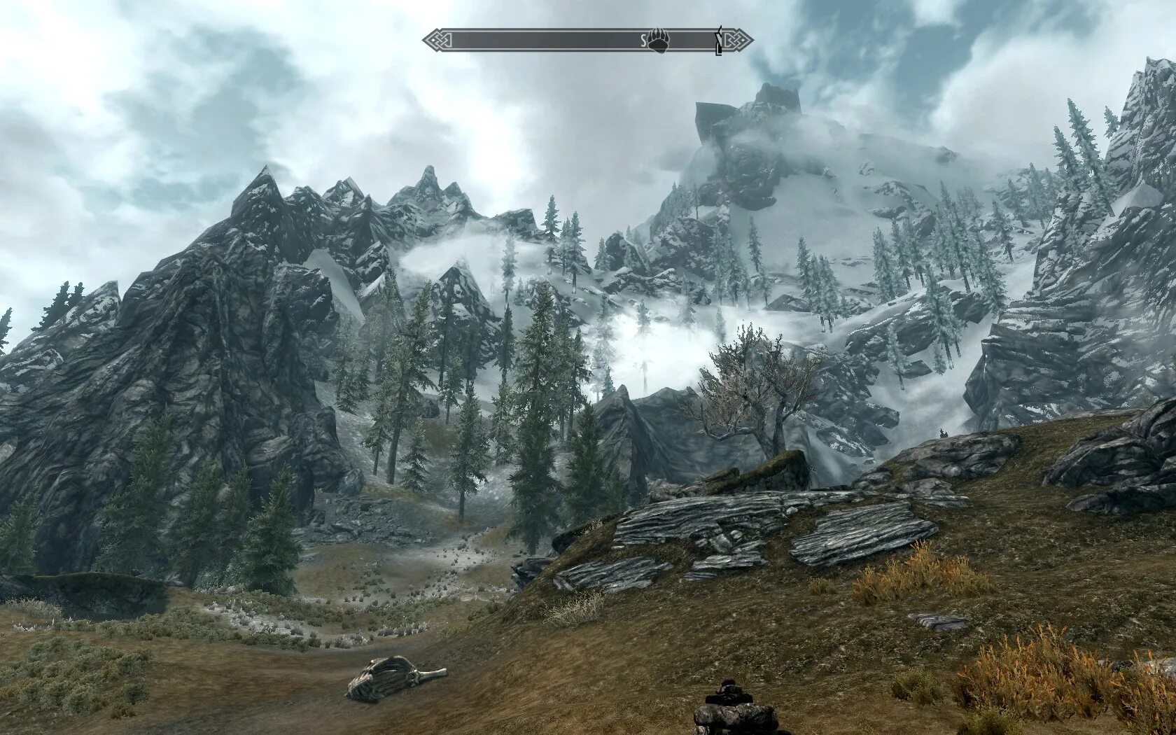 Джерольские горы скайрим. Скалы скайрим. Скайримский пейзаж. Skyrim the elder scrolls 5 гора. Пейзажи из скайрима.