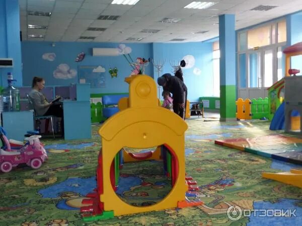 Игровая комната нефтекамск ленина. Игровая комната нефтекамск ленина. Детские игровые комнаты нефтекамск. Арлепарк в эль рио. Детская развлекательная площадка.