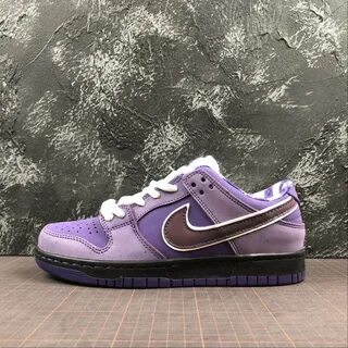 Nike purple low