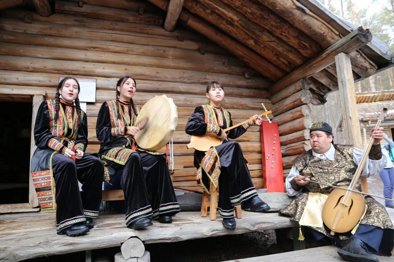 Телеуты коренные жители Кемеровской области. Шорцы Кузбасса. Народы Сибири телеуты. Коренные народы Алтая Шорцы.