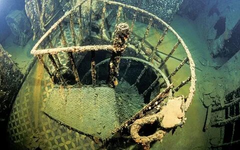 Titanic shipwreck