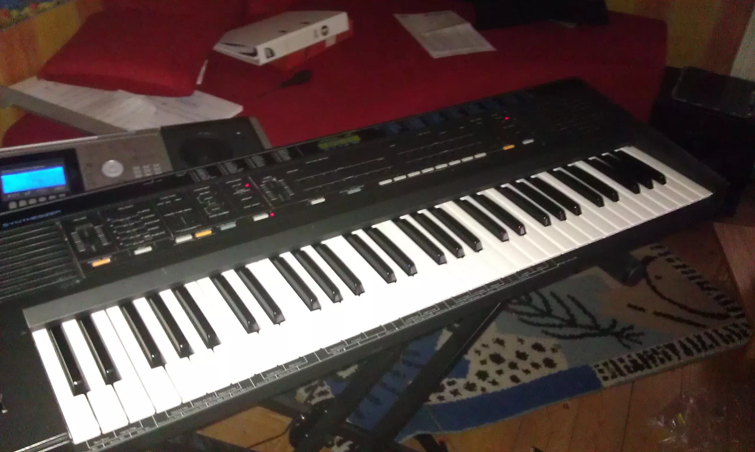 Синтезатор roland у-7. Синтезатор роланд фантом х6. Роланд синтезаторы дискавер. Синтезатор roland fantom-g6. Роланд бу.