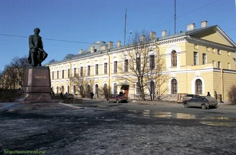Ломоносов университетский